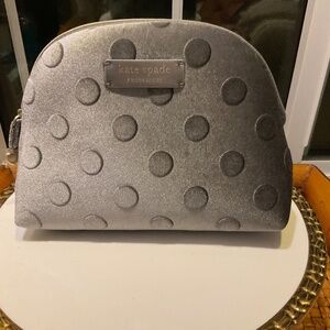 Kate Spade Large Grey Pewter Velvet Dot Make-Up Bag ♠️